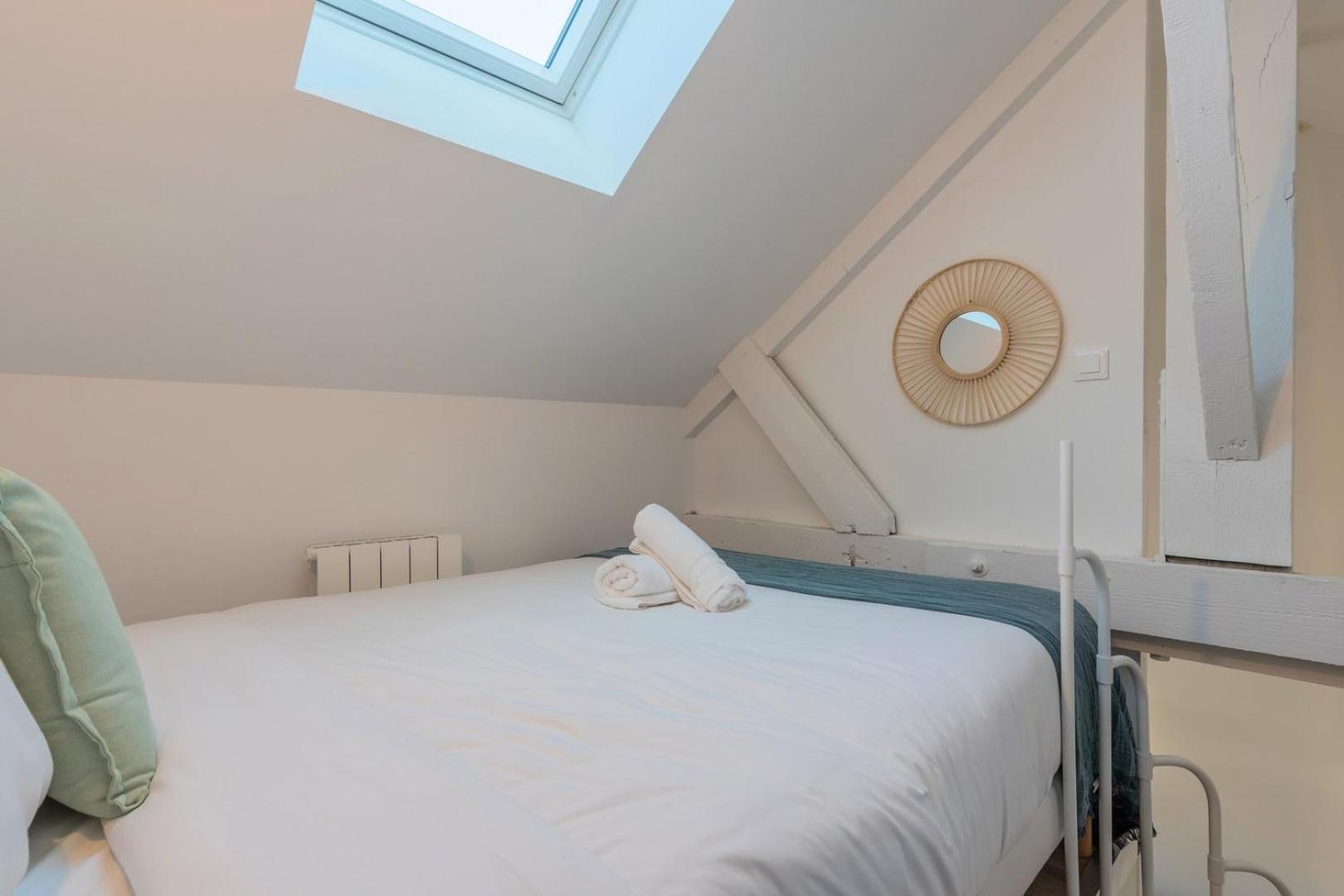 1 Bedroom Duplex Apartment, With Parking Tourcoing Esterno foto